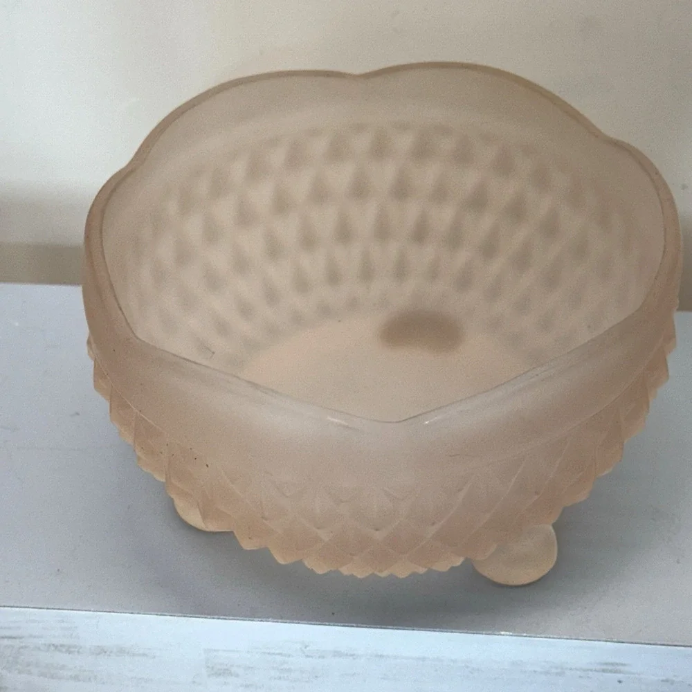 Vintage Indiana Glass, Diamond Point, Footed, Frosted Pink,‎ Candy Dish Bowl